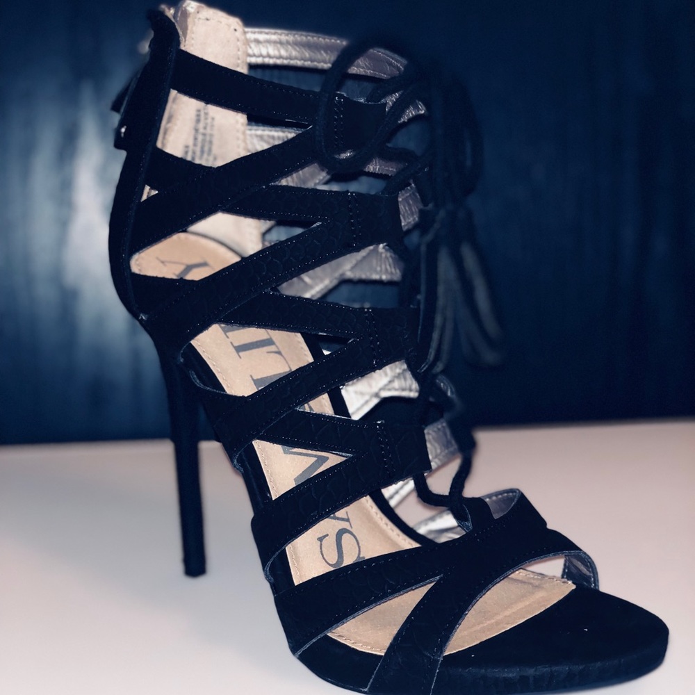 Black Lace Up Tassel Heels